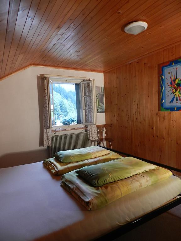 Gasthof Am Bach Bed & Breakfast Boltigen ภายนอก รูปภาพ