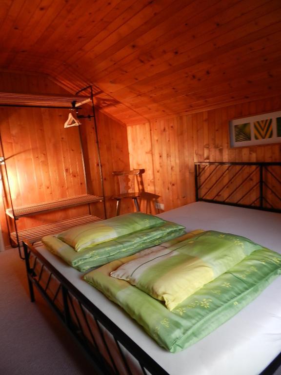 Gasthof Am Bach Bed & Breakfast Boltigen ภายนอก รูปภาพ