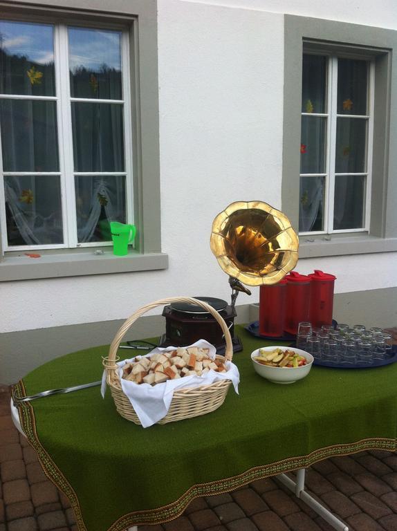 Gasthof Am Bach Bed & Breakfast Boltigen ภายนอก รูปภาพ